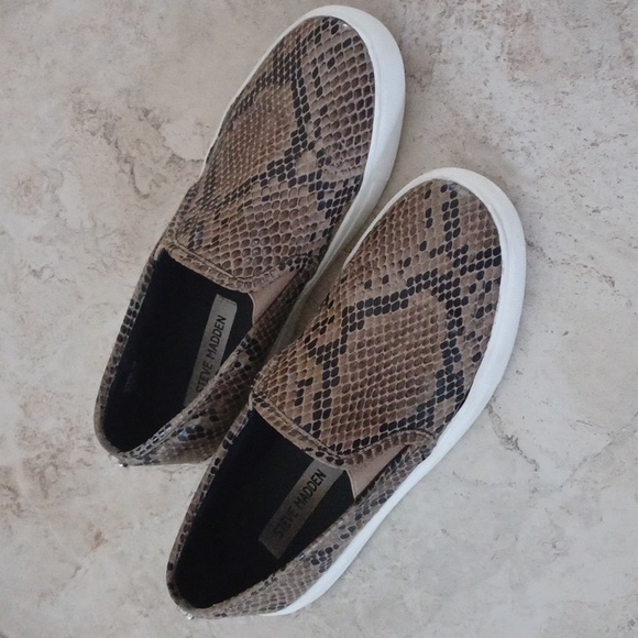 Steve Madden Symba Slip On Snakeskin Print Sneakers - Picture 9 of 9